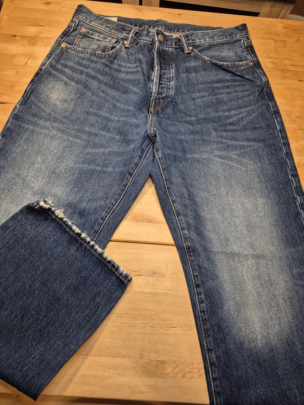 GAP Men's Button Fly '90s Loose Fit Jeans